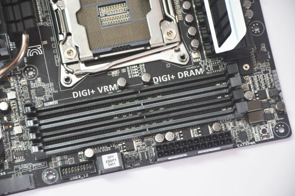 24pin Review: ASUS X99 Pro
